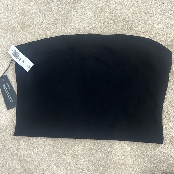 NWT- Babaton Rouge Top - Picture 1 of 3